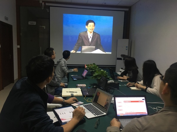 瓜瓜早課堂(125)-做個微笑的麥當勞叔叔 瓜瓜早課堂(125)-做個微笑的麥當勞叔叔